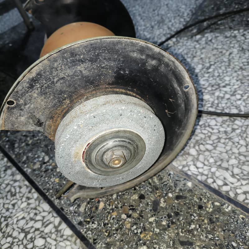 Bench grinder 2