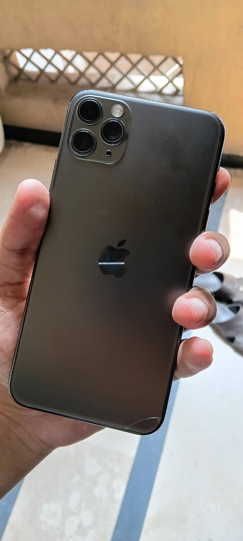 Apple iPhone 11 Pro Max 3