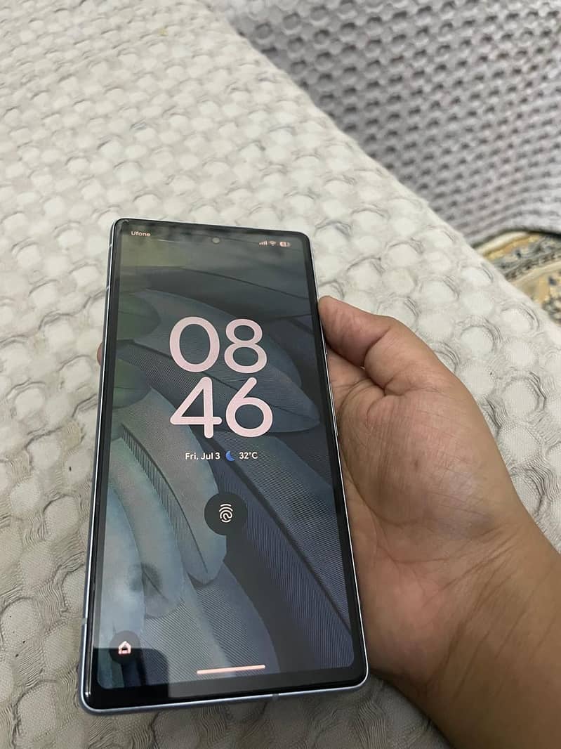 Google Pixel 7a 2