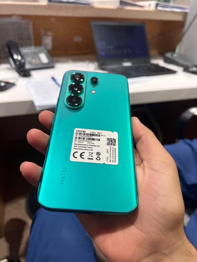 Tacno camon 50 pro. few days unboxed. with 45w charger along with box