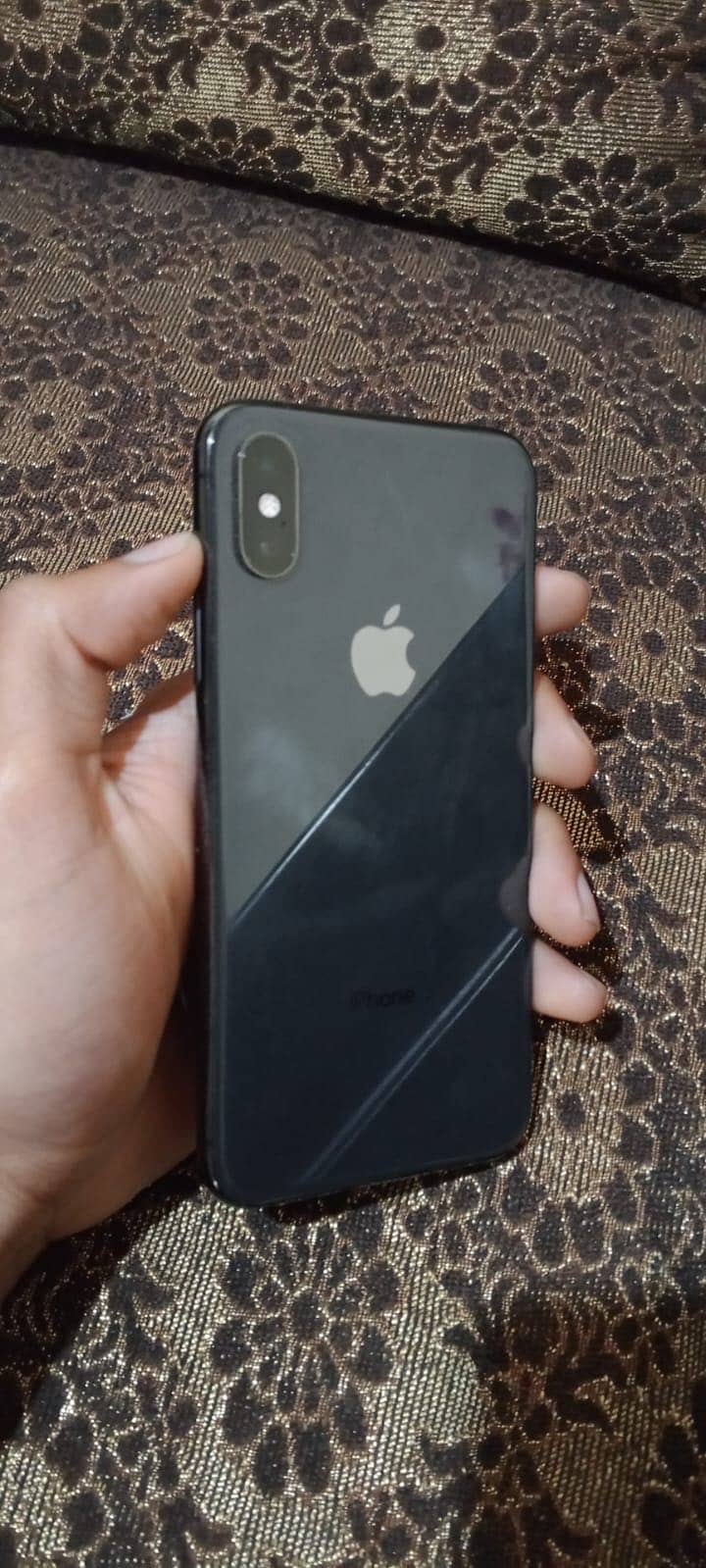 Apple iPhone XS 1