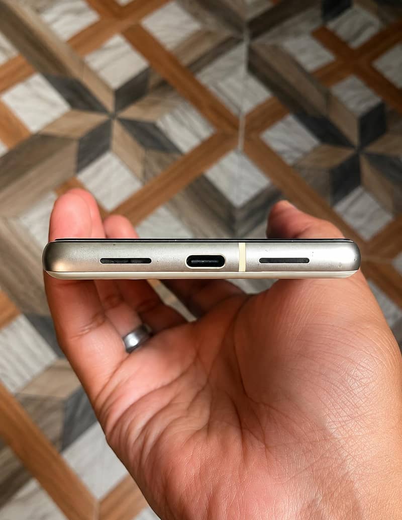 Google Pixel 7 2