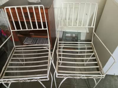 lawn chairs