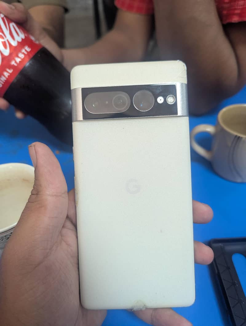 Google Pixel 7 Pro 2