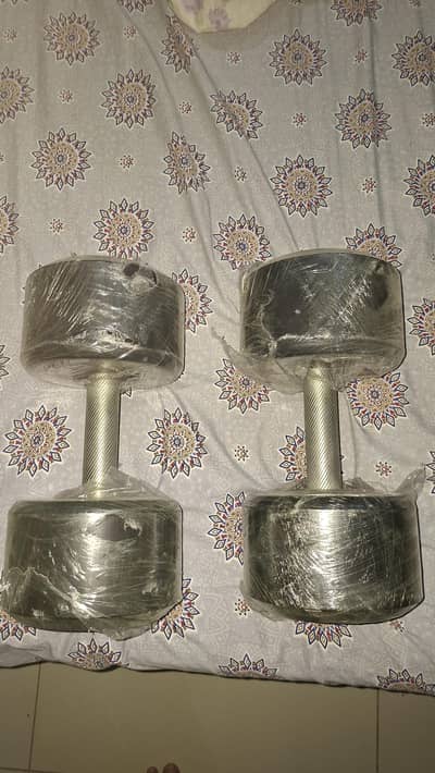 Pair of dumbells (12 KG)
