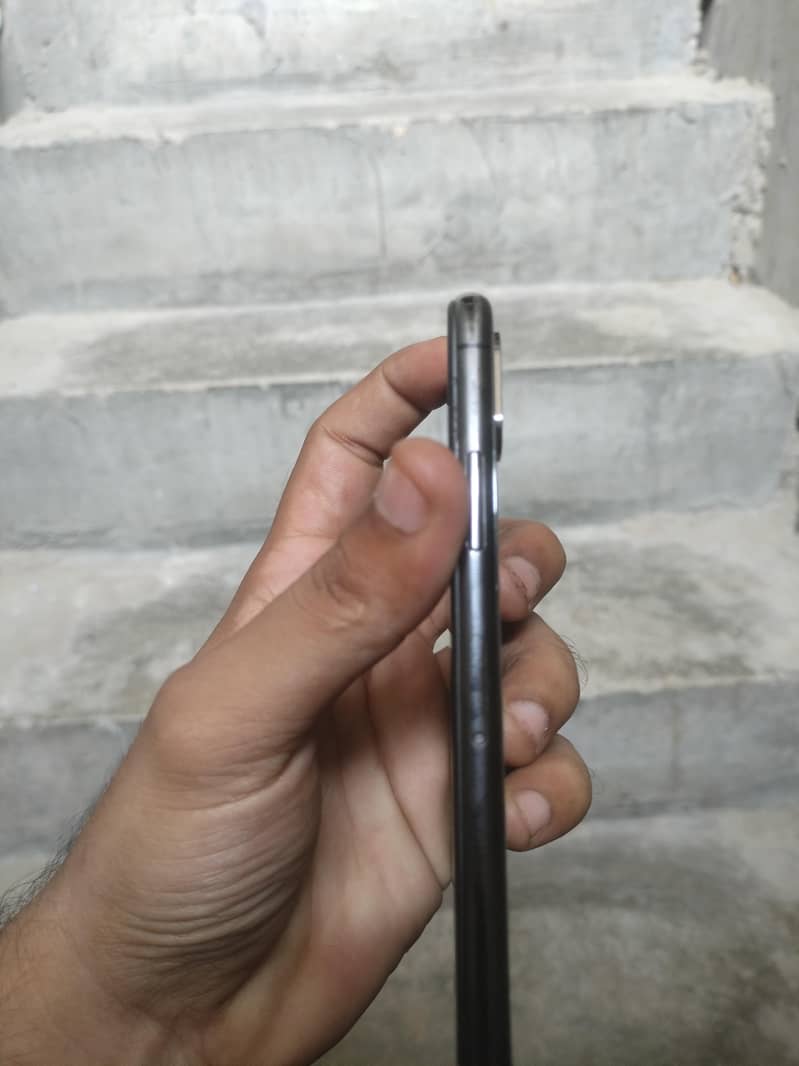iPhone 2