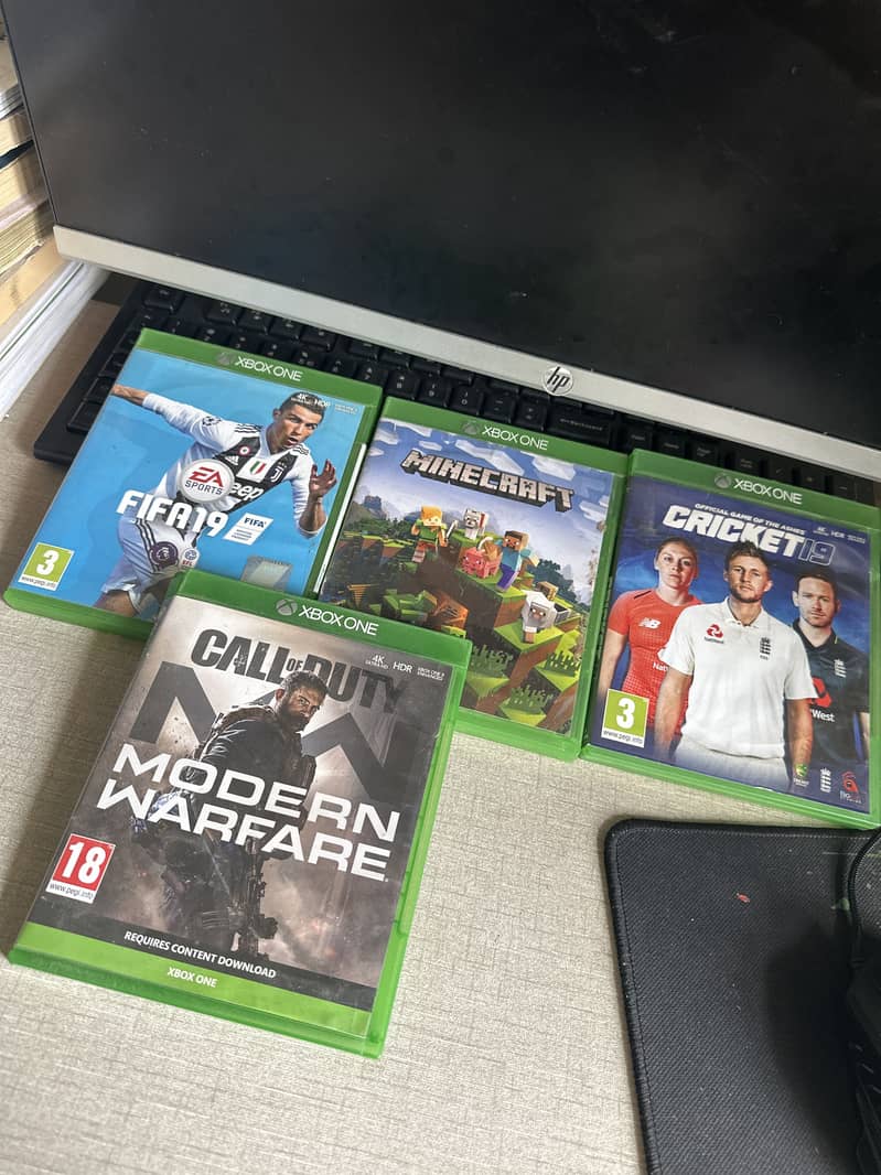 XBOX ONE CD’S 0