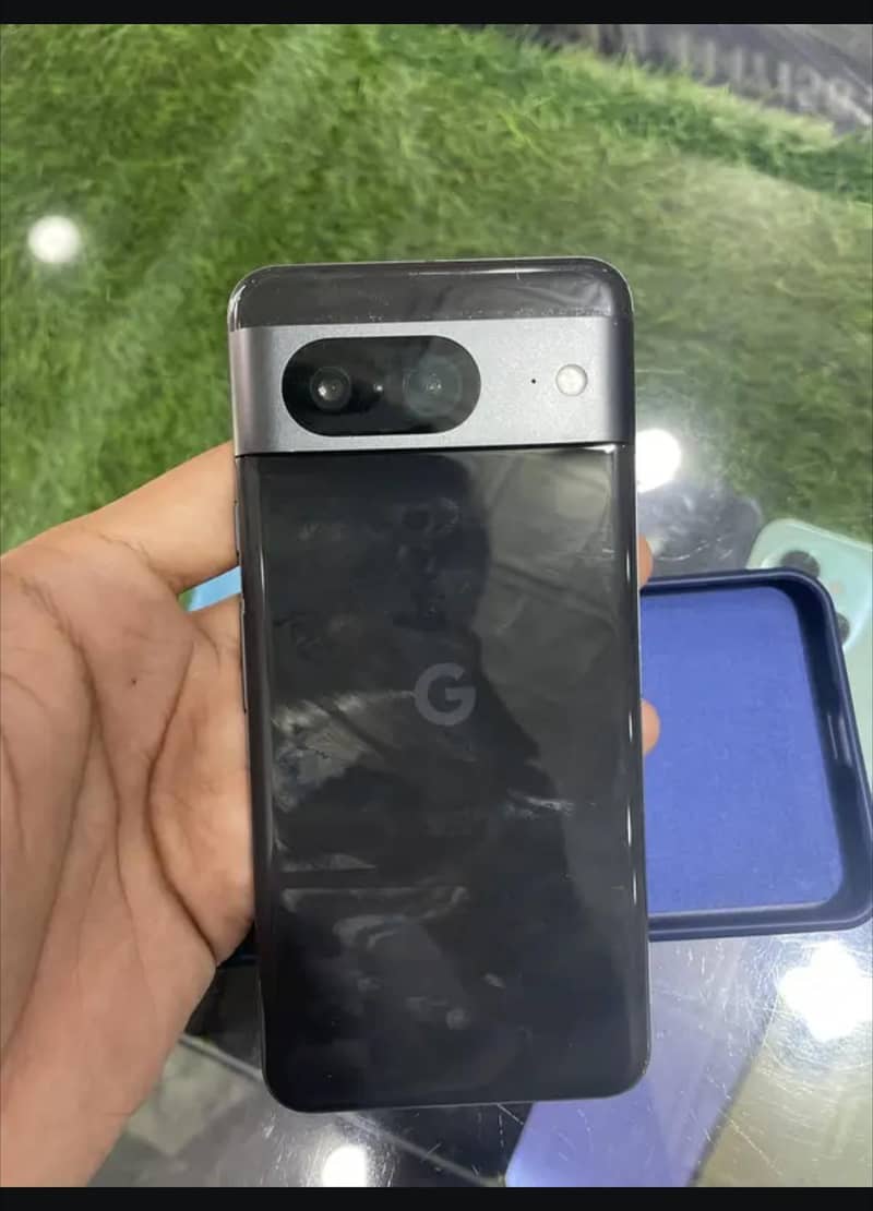 Google Pixel 8 0