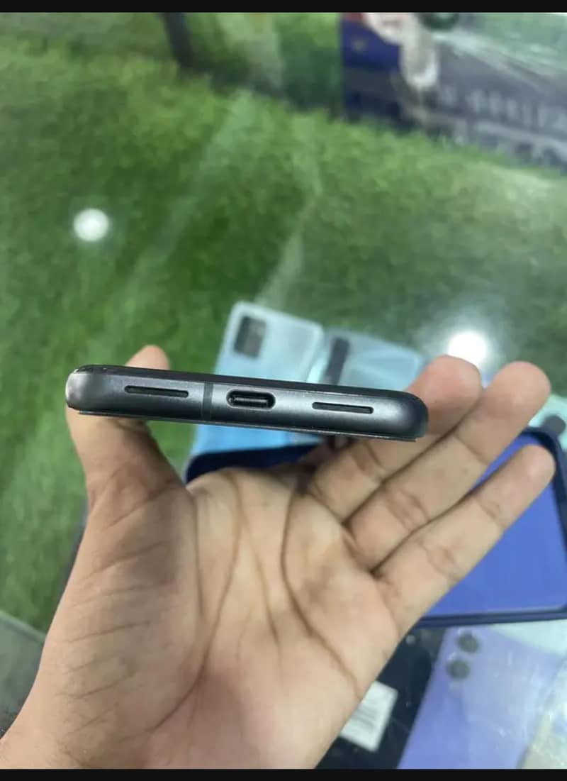 Google Pixel 8 1
