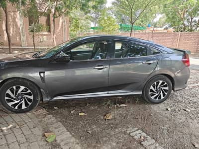 Honda Civic Oriel 2016