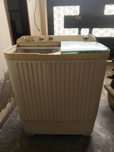 Haier Twin Tub / Semi-Automatic (Washer & Dryer/Spinner)