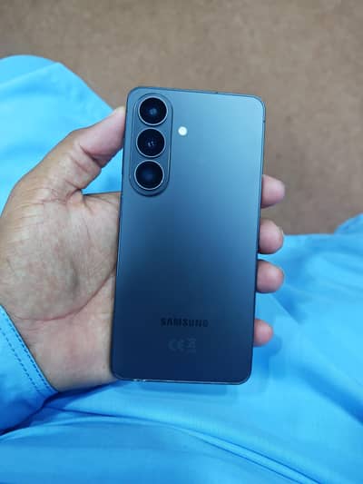 Samsung Mobile S26 simple Non pta 12/256 only mobile