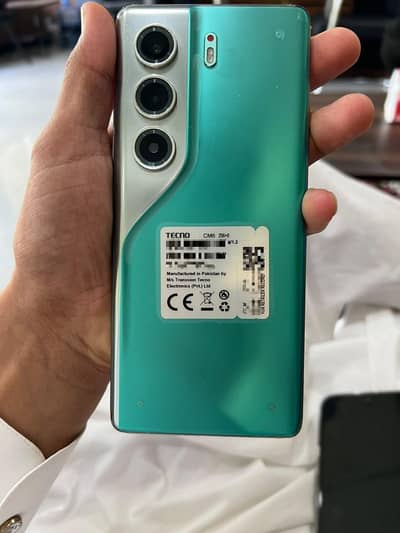 Tecno CAMON 40 Pro