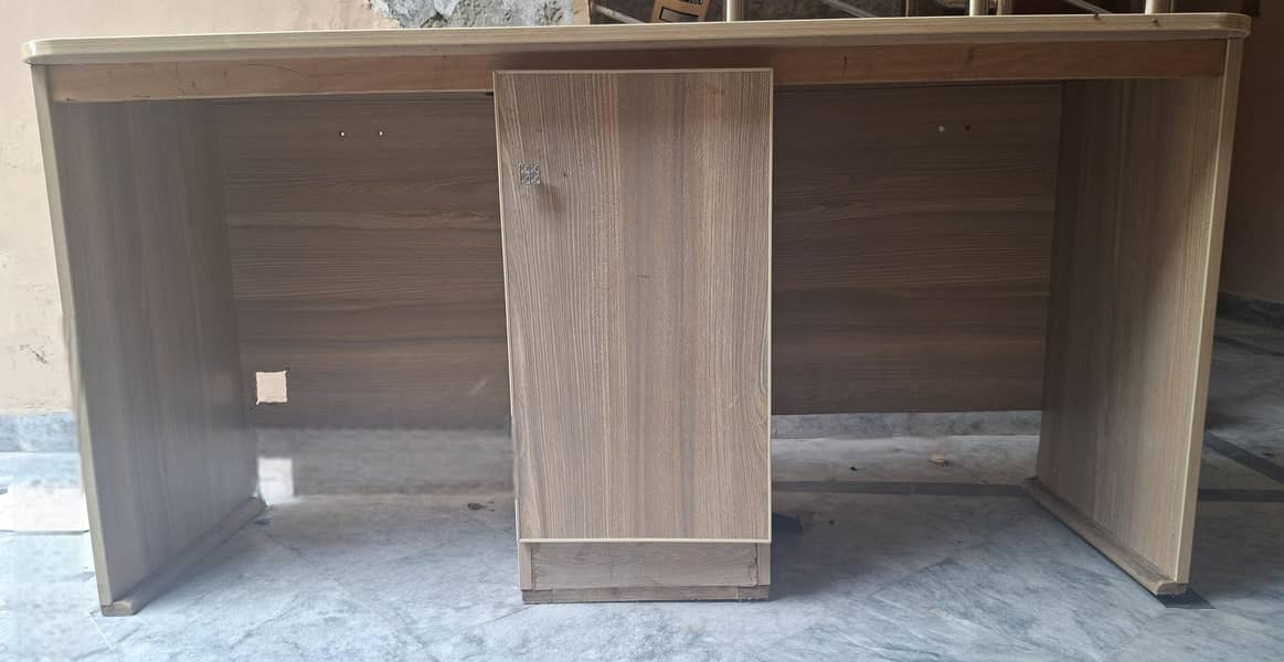 study table 4