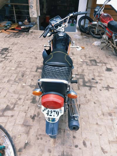 Honda 125 ,lush condition