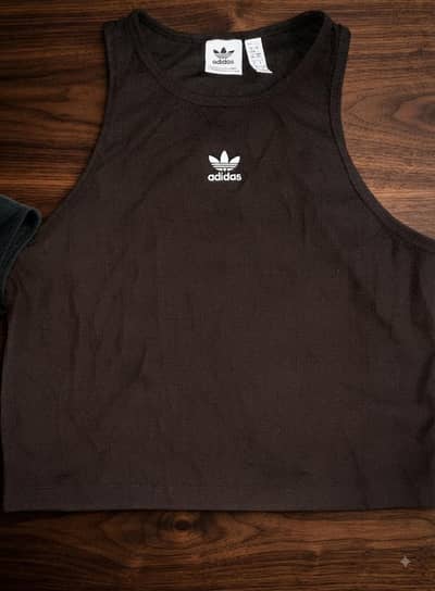 Addidas Sleeveless Crop top