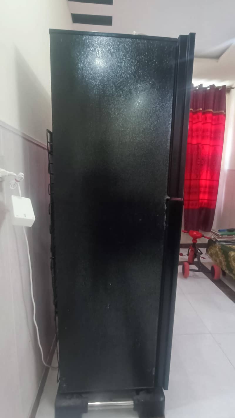PEL REFRIGERATOR 4