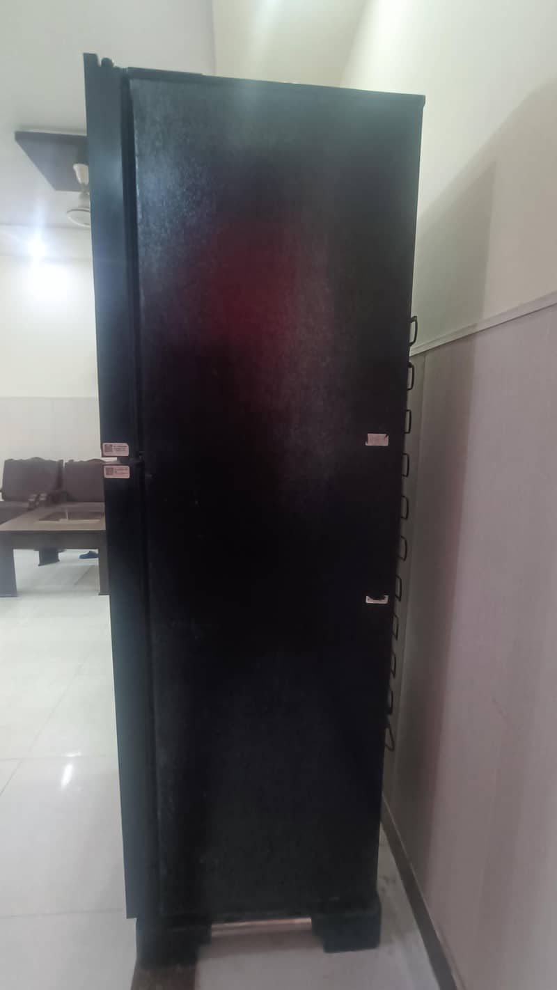 PEL REFRIGERATOR 5