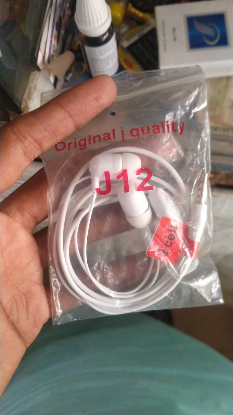 All accessories 18