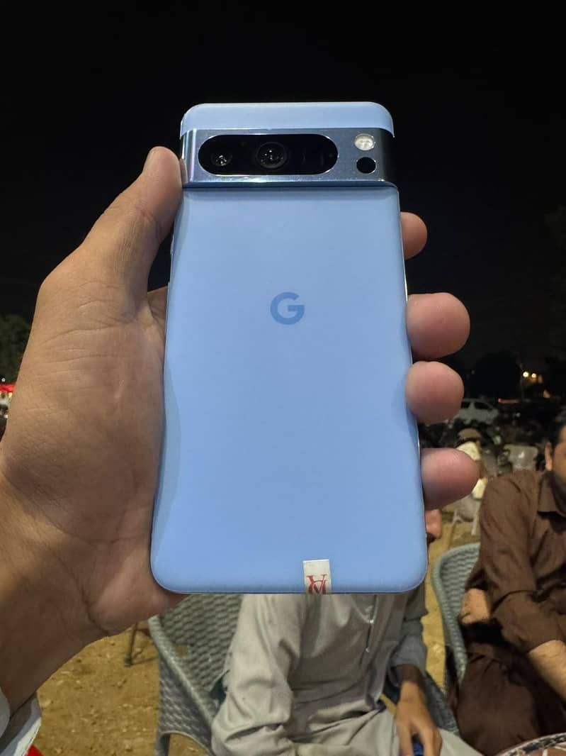 Google Pixel 8 Pro 2