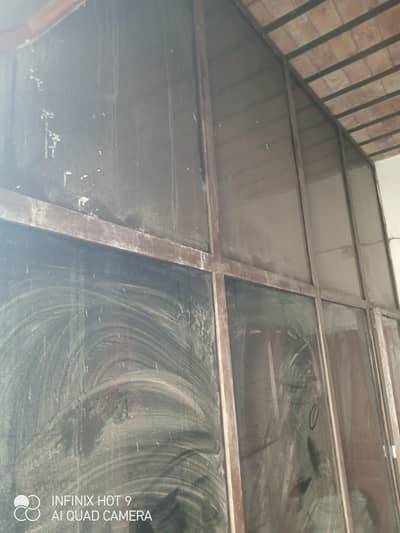 cabnet glass