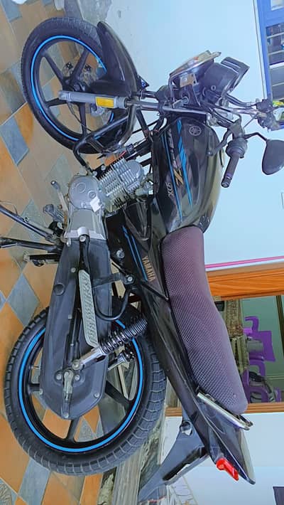 ‎​ Yamaha YBZ DX 125 (2023 Model - Black) 03017560336