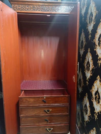 wardrobe