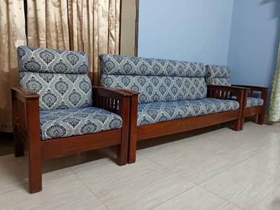 5 seater sofa for sale