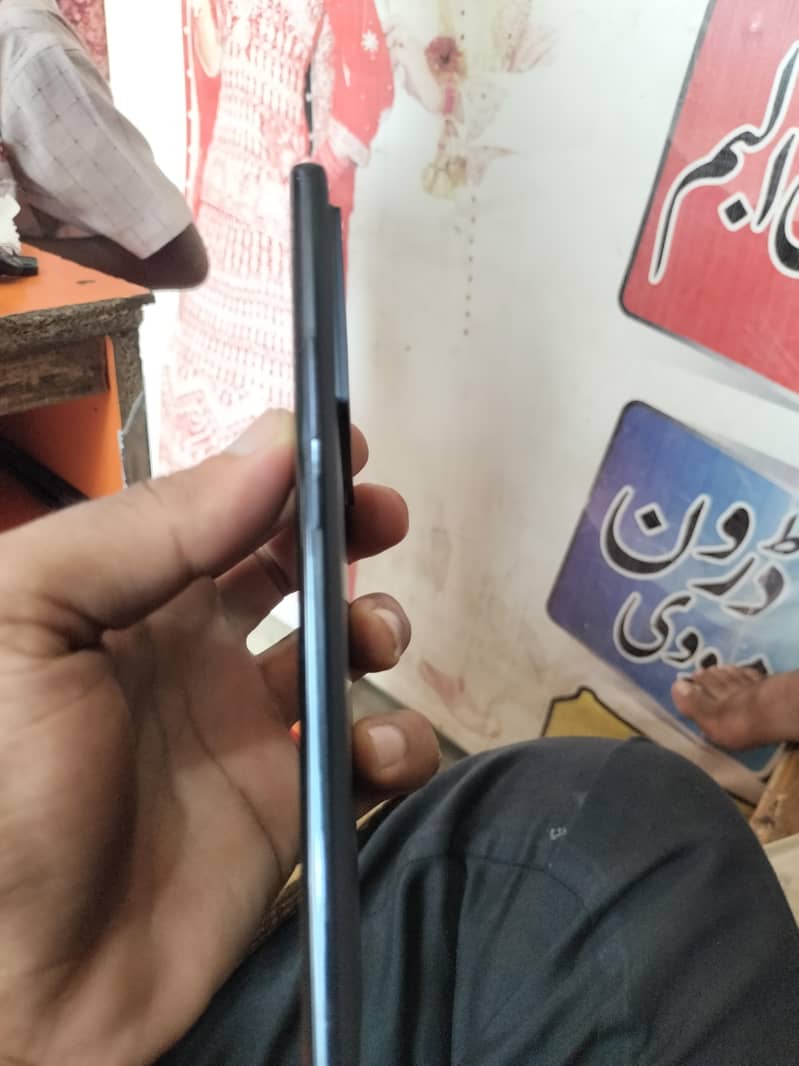 Infinix Note 40 Pro 1