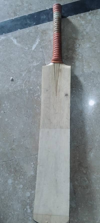 pure custom coconut wood cricket bat with double German bag for sale