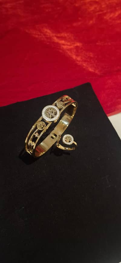 jewellry items