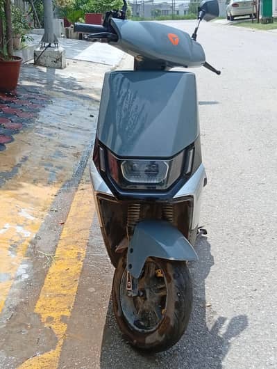 Scooty for sale