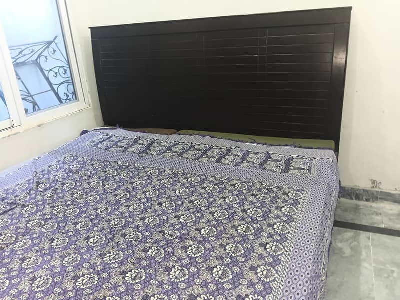 DOUBLE BED 0