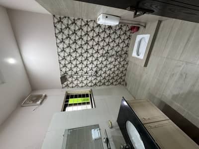 10 MARLA SECOND FLOOR FOR RENT NO GAS