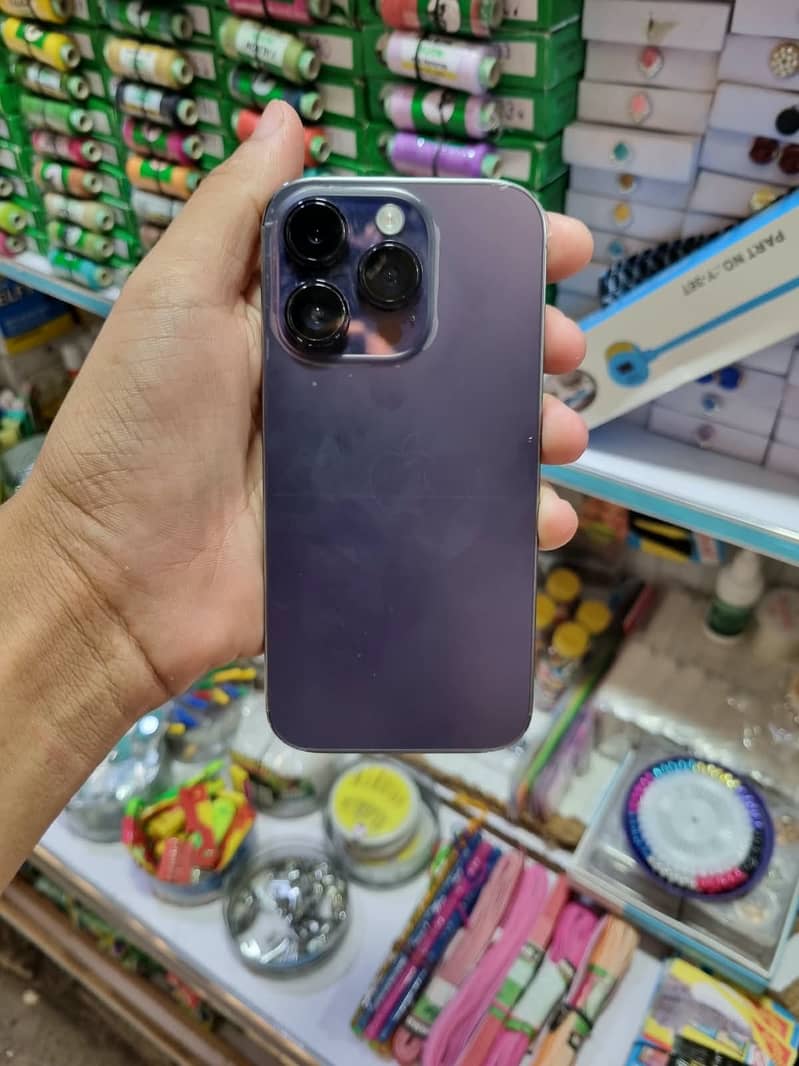 Apple iPhone 14 Pro 3
