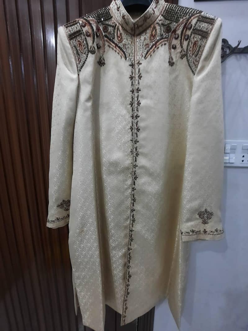 Sherwani 0