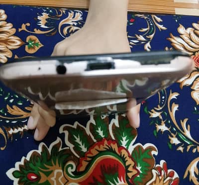 Infinix Hot 12