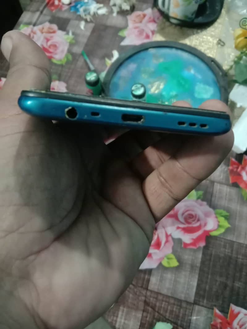 OPPO a31 4