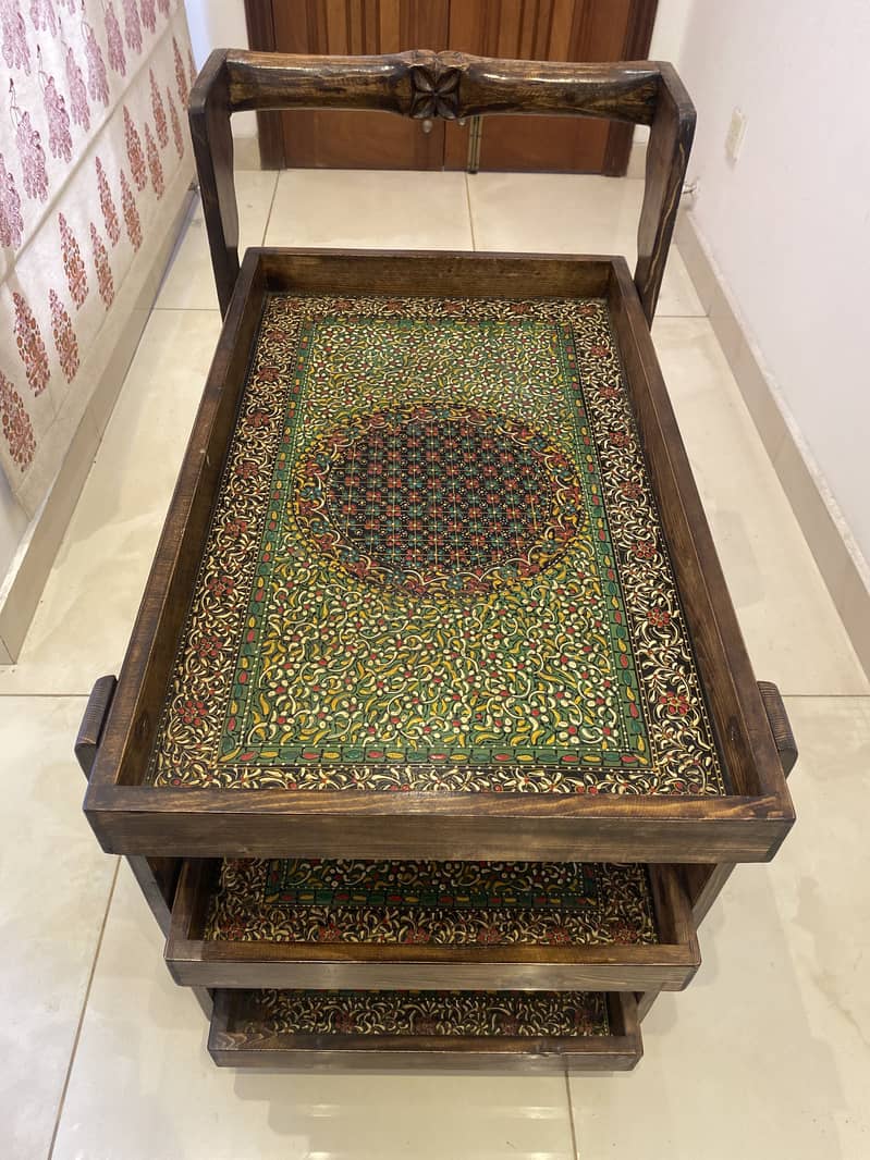 Tea trolley 0