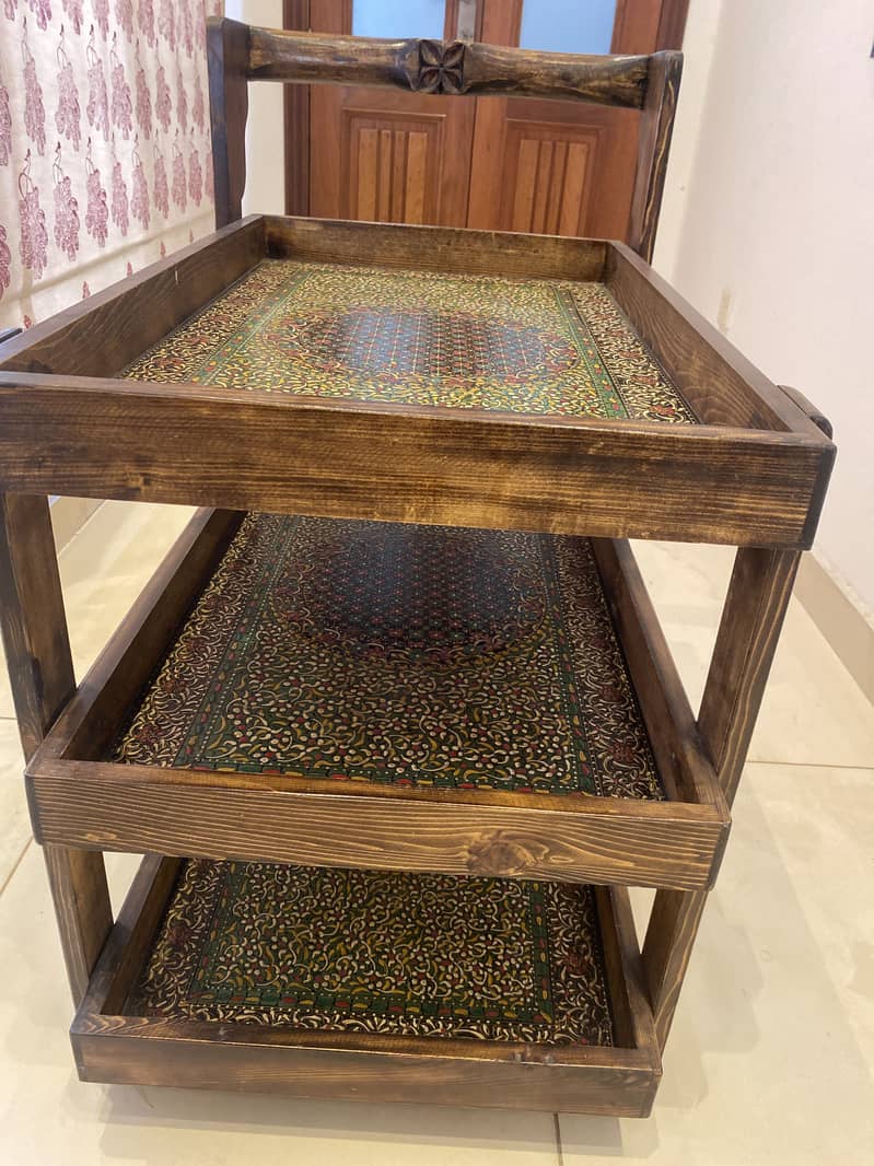 Tea trolley 1