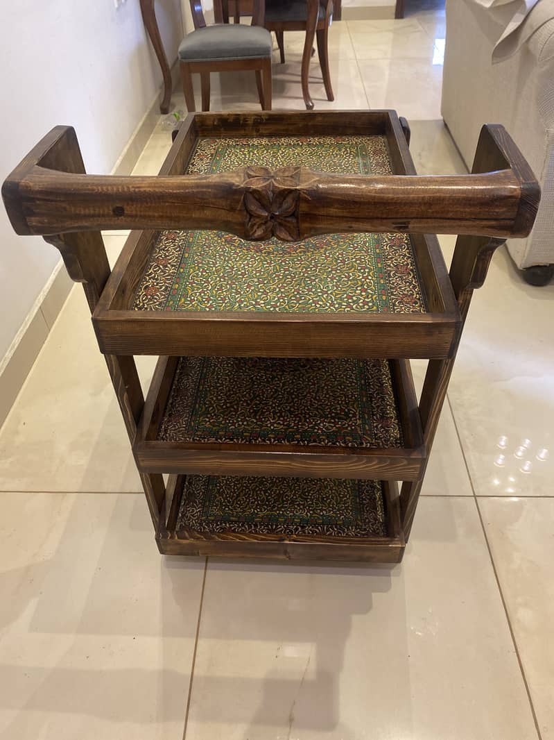 Tea trolley 3