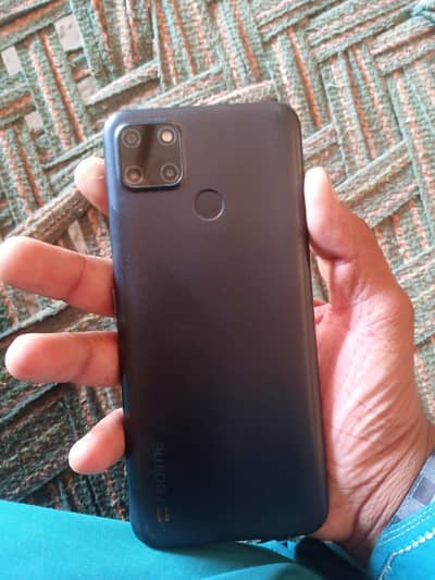 Realme C21
