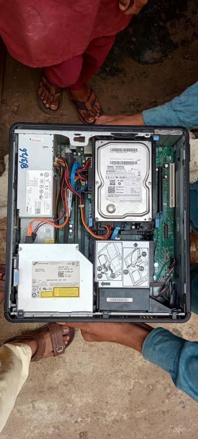 Computer sale offer.