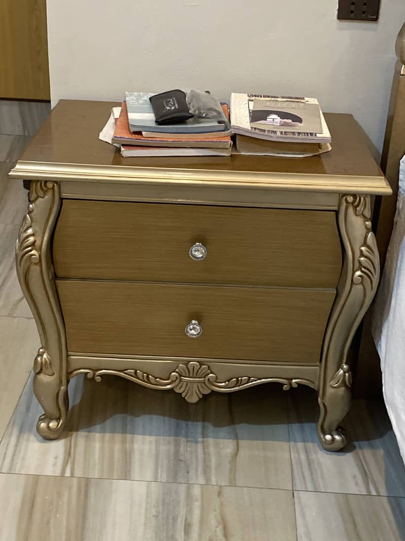 Crown bed 2