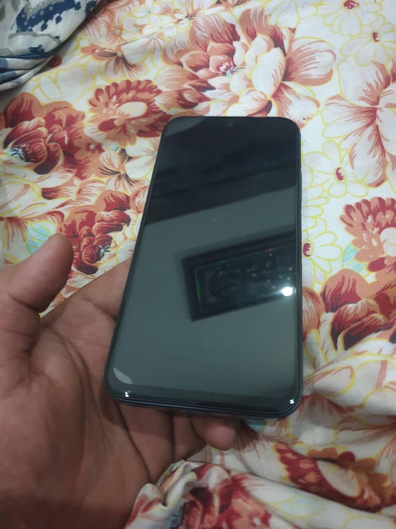 OPPO A6 4