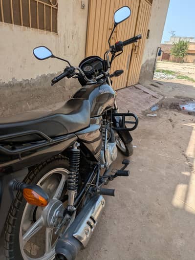 Suzuki 110 2023 model