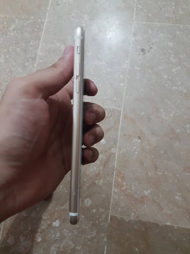 Apple iPhone 6S Plus 3