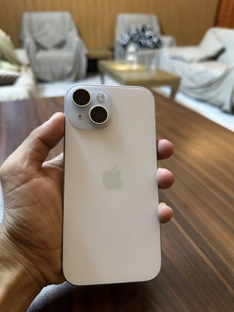 Apple iPhone 15 0