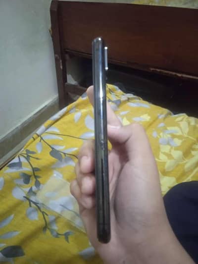 Apple iPhone XS