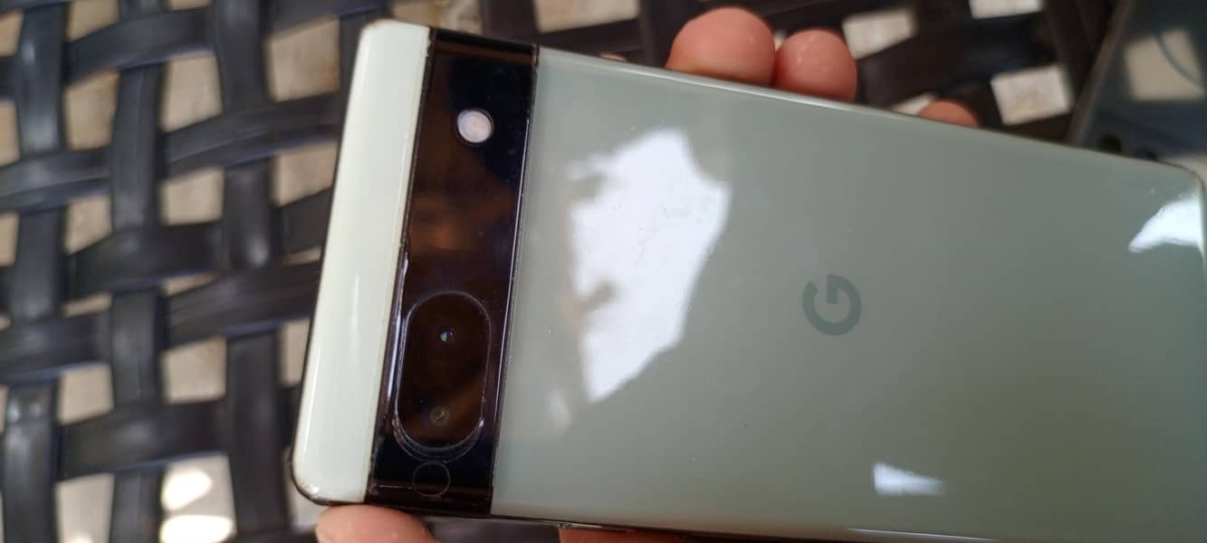Google Pixel 6a 1